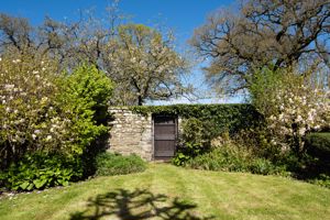 Photo 26- click for photo gallery